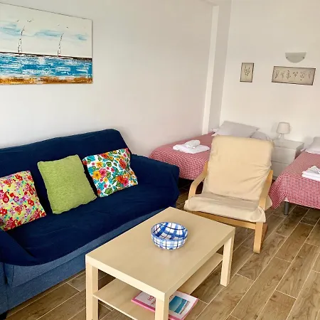 Apartament Skol *