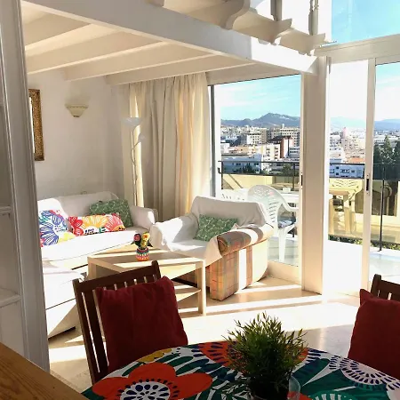 Apartament Skol *